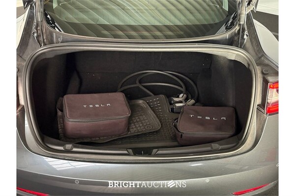 Tesla Model 3 Long Range AWD 75 kWh 2020 (Origineel-NL), J-946-HN