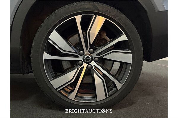 Volvo XC40 Recharge P8 R-Design AWD 2021 (Origineel-NL), L-520-XB