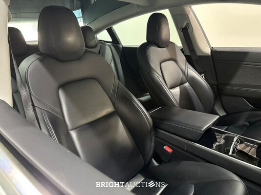 Tesla Model 3 Standard RWD Plus 60 kWh 238pk 2019 (Origineel-NL), G-097-DX