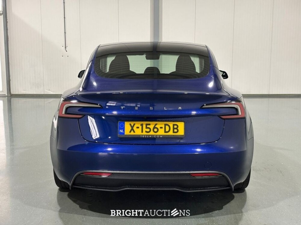 Tesla Model 3 RWD Highland 19 inch 60 kWh 283pk 2023 (Origineel-NL), X-156-DB