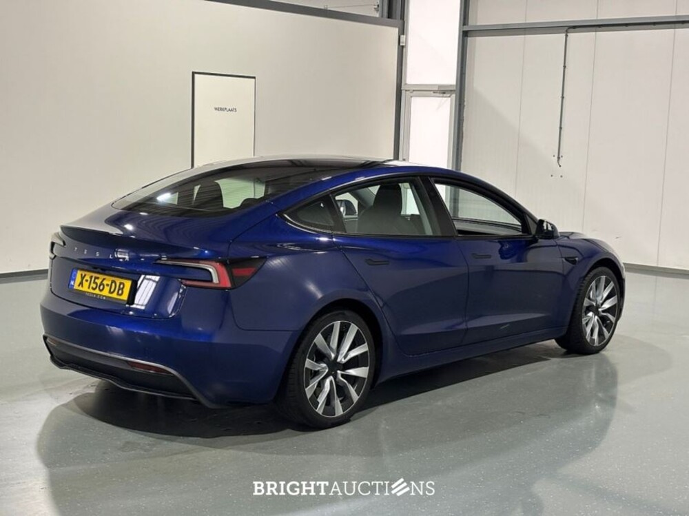 Tesla Model 3 RWD Highland 19 inch 60 kWh 283pk 2023 (Origineel-NL), X-156-DB
