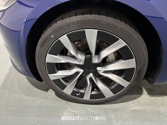 Tesla Model 3 RWD Highland 19 inch 60 kWh 283pk 2023 (Origineel-NL), X-156-DB