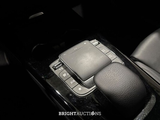Mercedes-Benz A200 Limousine Business Solution Luxury 163pk 2020 (Origineel-NL) A-klasse, J-882-SR