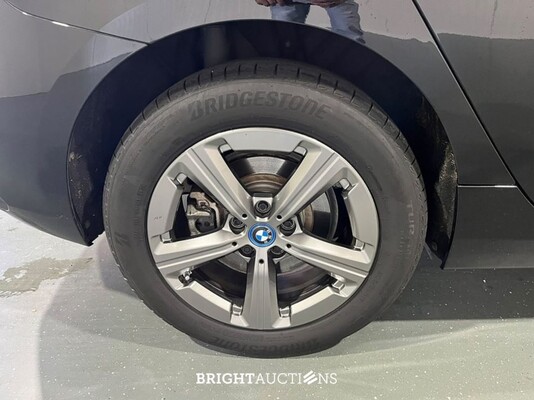 BMW 225e Active Tourer xDrive 245pk 2023 (Origineel-NL) 2-Serie, T-042-XS