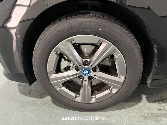 BMW 225e Active Tourer xDrive 245pk 2023 (Origineel-NL) 2-Serie, T-042-XS