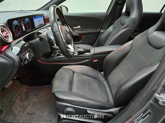 Mercedes-Benz A250 Advantage 4MATIC 225pk 2019 A-klasse, S-204-ZF