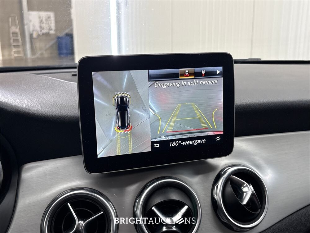 Mercedes-Benz GLA200 Premium Plus 157pk 2018 (Origineel-NL) GLA-Klasse, TS-806-X