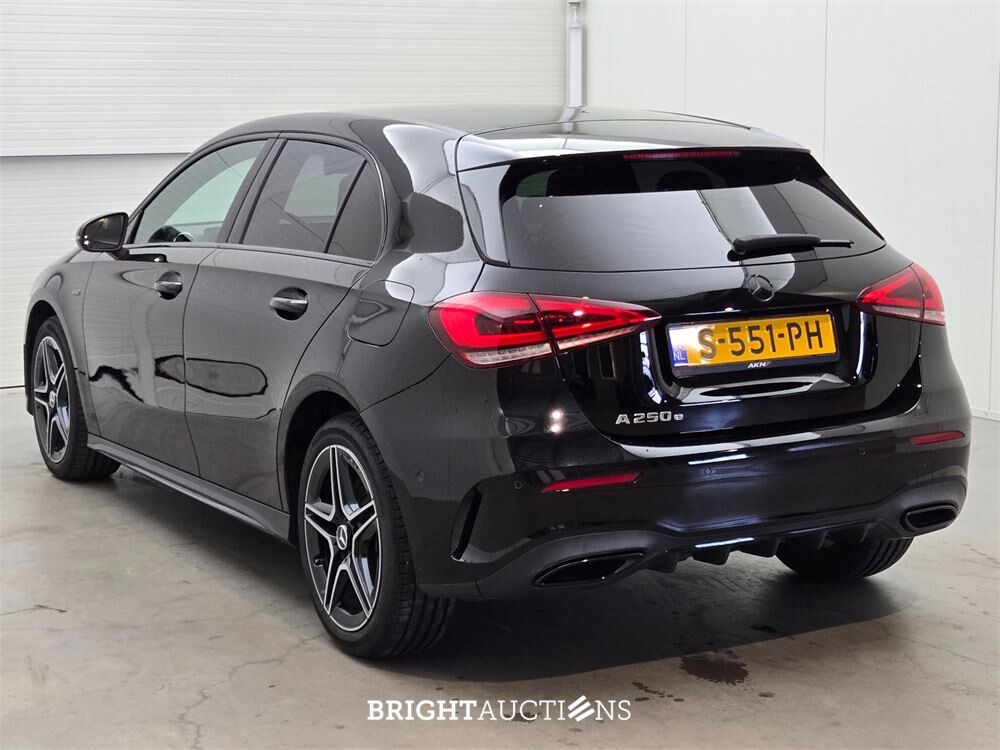 Mercedes-Benz A250 e Business Solution AMG Limited 262pk 2020 A-klasse, S-551-PH
