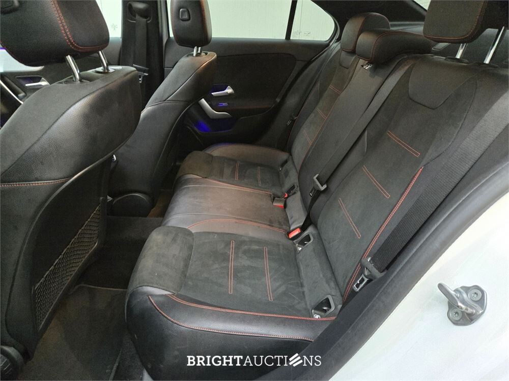 Mercedes-Benz A250 Premium Plus 225pk 2019 A-klasse, GHN-80-R