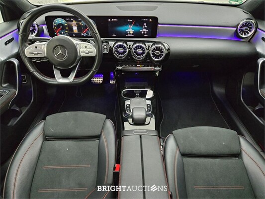 Mercedes-Benz A250 Premium Plus 225pk 2019 A-klasse, GHN-80-R