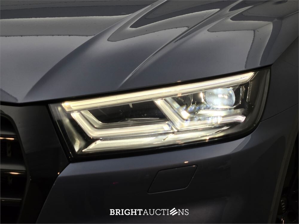 Audi Q5 50 TFSI e S edition Quattro 394pk 2020, N-378-XV