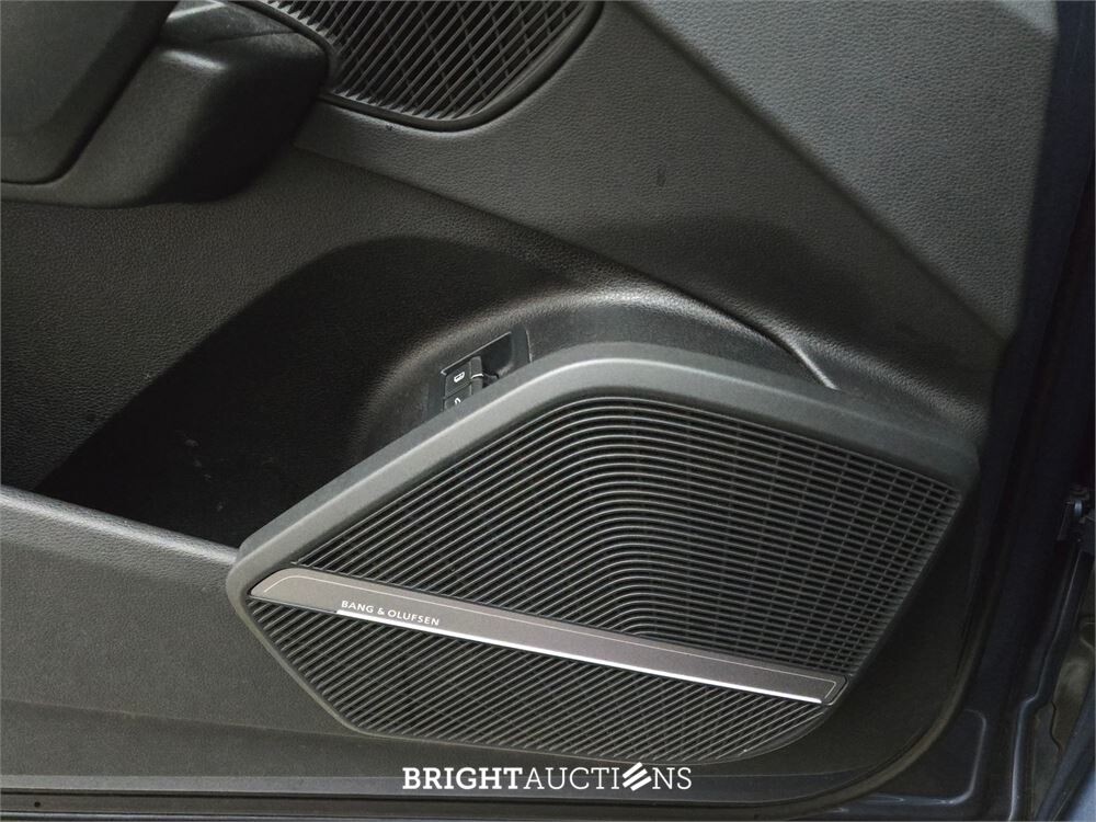 Audi Q5 50 TFSI e S edition Quattro 394pk 2020, N-378-XV