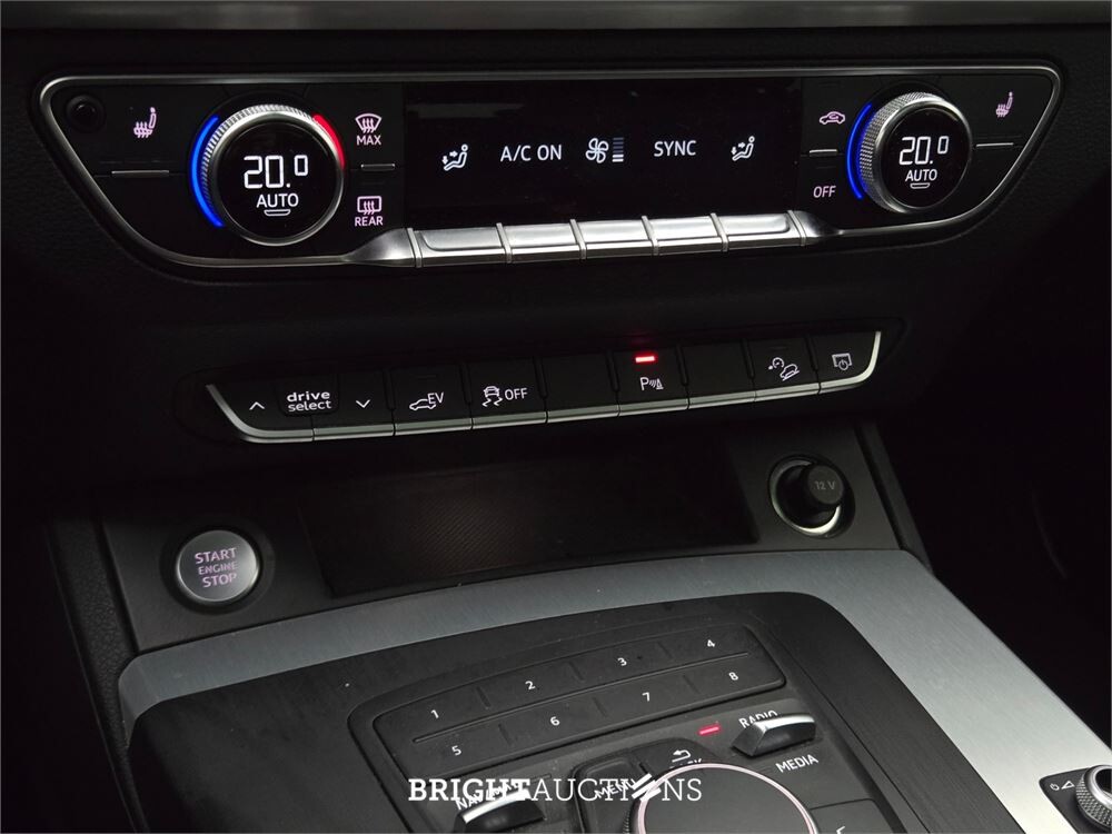 Audi Q5 50 TFSI e S edition Quattro 394pk 2020, N-378-XV