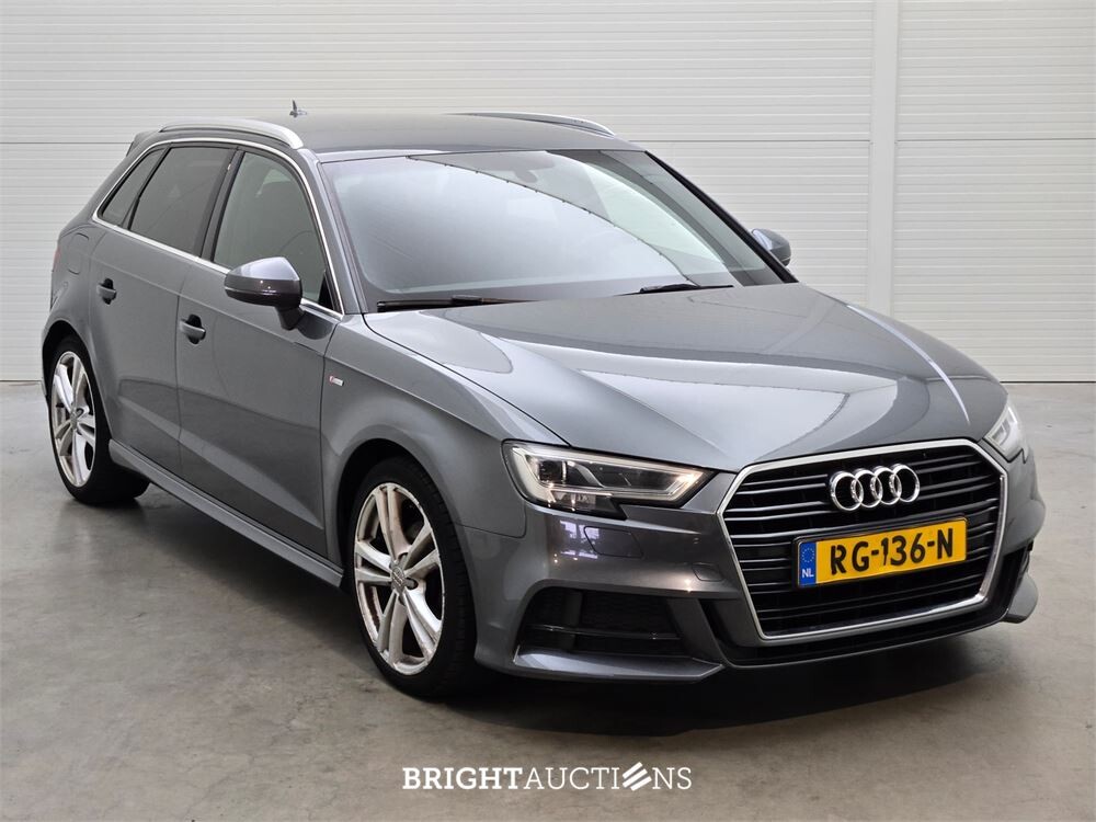 Audi A3 Sportback Sport S-Line Edition 1.0 TFSI 116pk 2017 (Origineel-NL), RG-136-N