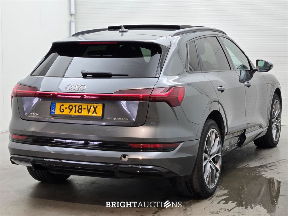 Audi e-tron 50 e-tron Launch edition Black Quattro 71 kWh 313pk 2019 (Origineel-NL), G-918-VX