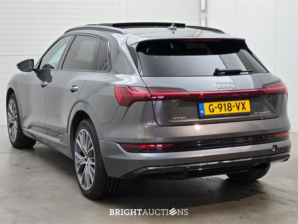 Audi e-tron 50 e-tron Launch edition Black Quattro 71 kWh 313pk 2019 (Origineel-NL), G-918-VX