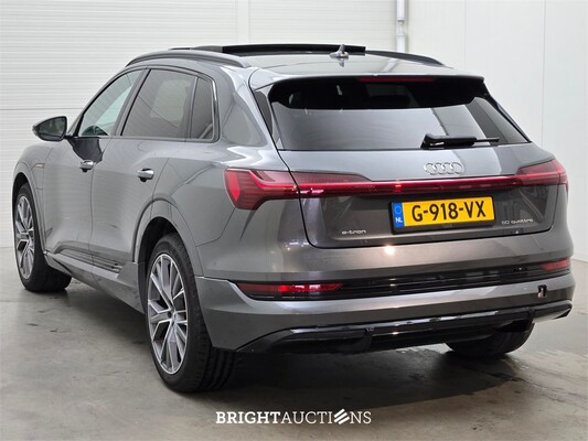Audi e-tron 50 e-tron Launch edition Black Quattro 71 kWh 313pk 2019 (Origineel-NL), G-918-VX