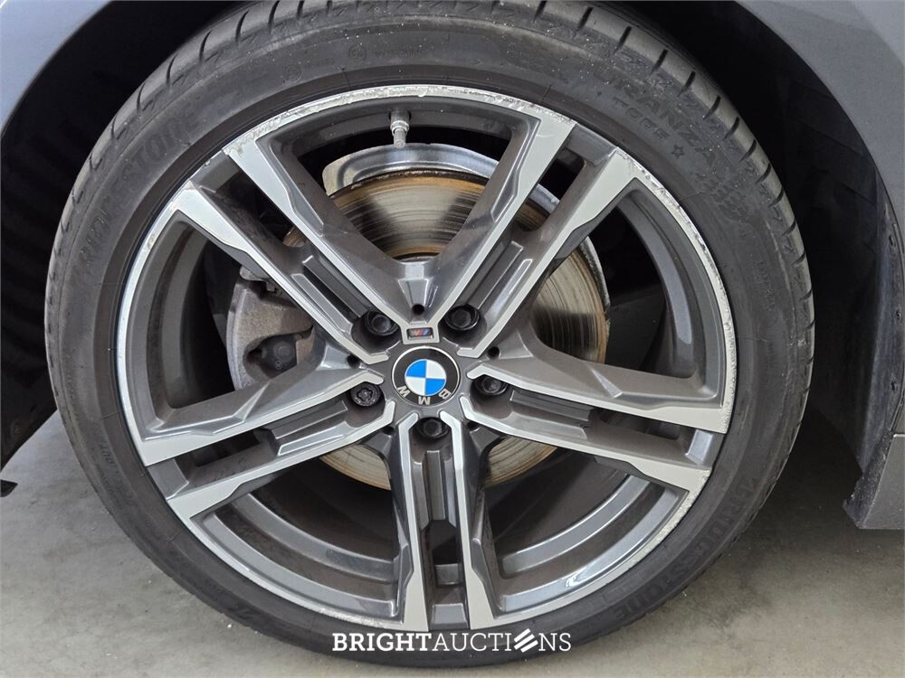 BMW 118i 1-serie High Executive 136pk 2021 (Origineel-NL) 1-Serie, L-781-BN
