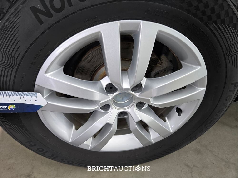 Volkswagen Tiguan Connected Series 1.4 TSI 125pk 2016, R-465-XL