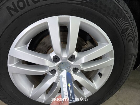Volkswagen Tiguan Connected Series 1.4 TSI 125pk 2016, R-465-XL