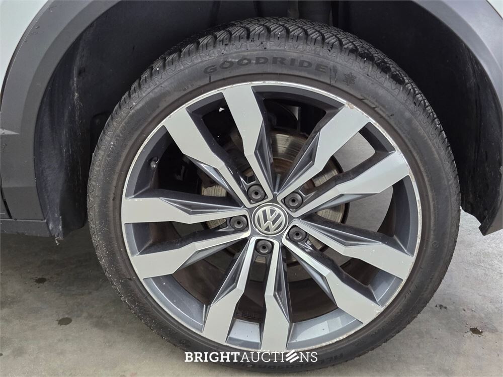 Volkswagen T-Roc Sport 1.5 TSI 150pk 2019 (Origineel-NL), XD-221-X