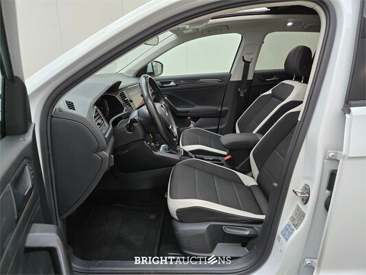 Volkswagen T-Roc Sport 1.5 TSI 150pk 2019 (Origineel-NL), XD-221-X