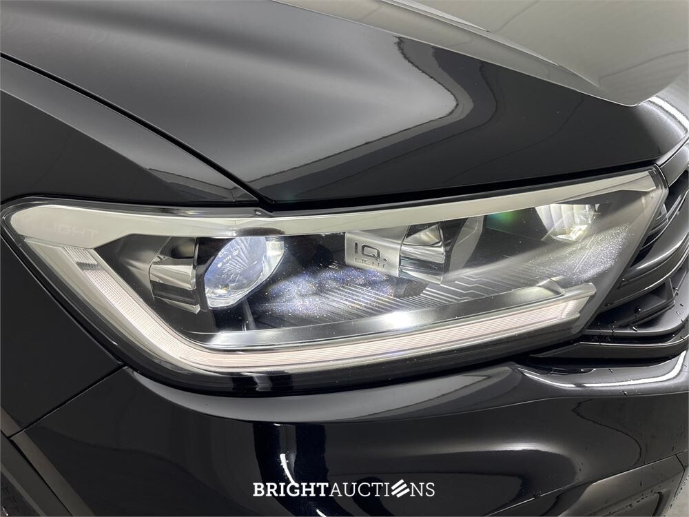 Volkswagen T-Roc 4Motion R-Line 2.0 TSI 191pk 2022, T-085-KT