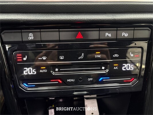 Volkswagen T-Roc 4Motion R-Line 2.0 TSI 191pk 2022, T-085-KT