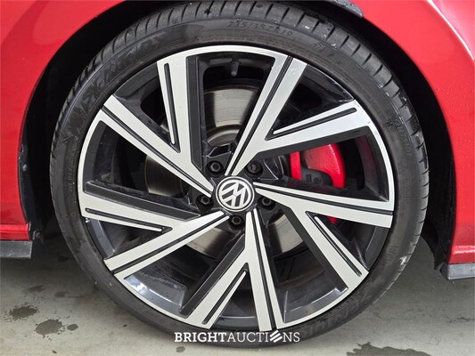 Volkswagen Golf GTI 2.0 TSI 245pk 2021, Z-367-HH