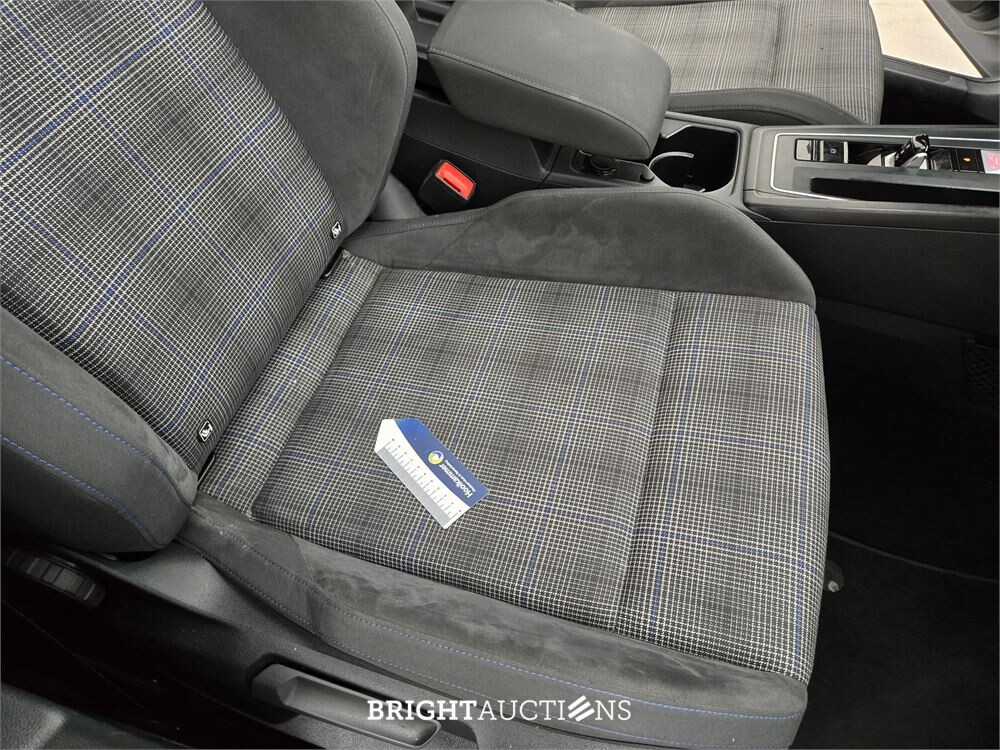 Volkswagen Golf eHybrid GTE 1.4 258pk 2021, Z-691-FX