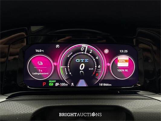 Volkswagen Golf eHybrid GTE 1.4 258pk 2020, S-114-GR