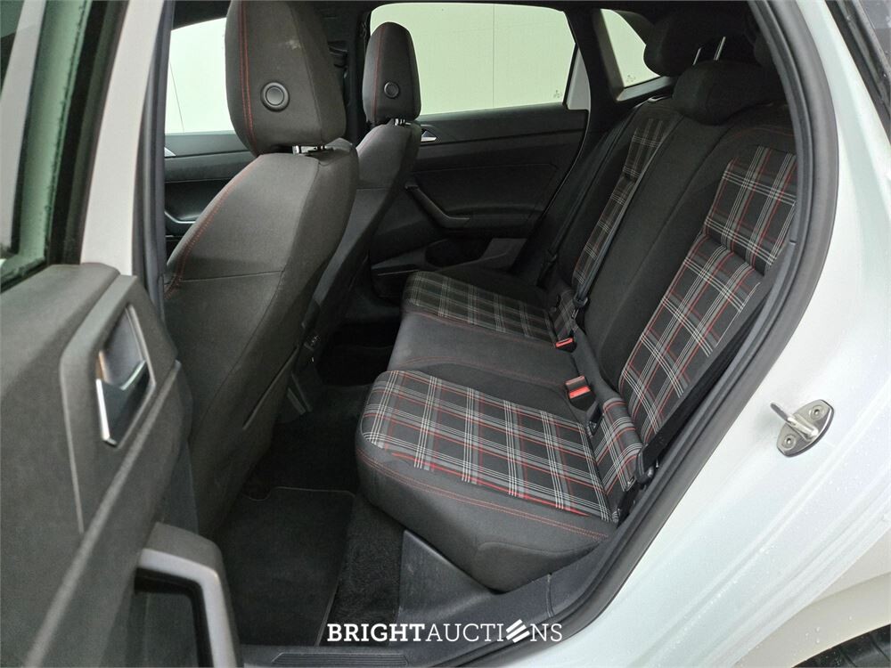 Volkswagen Polo GTI 2.0 TSI 200pk 2020, Z-655-DJ