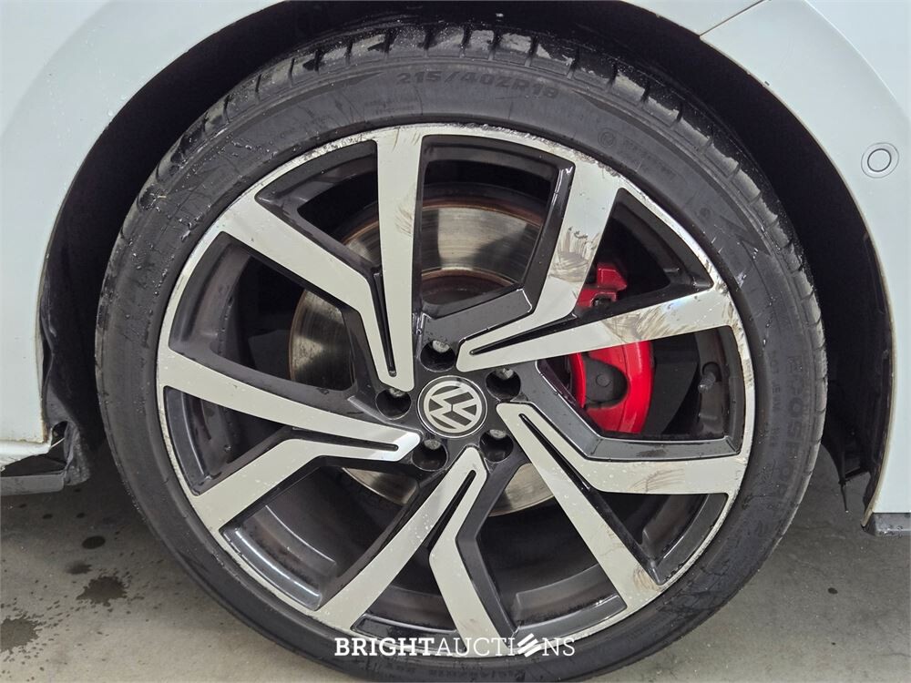 Volkswagen Polo GTI 2.0 TSI 200pk 2020, Z-655-DJ