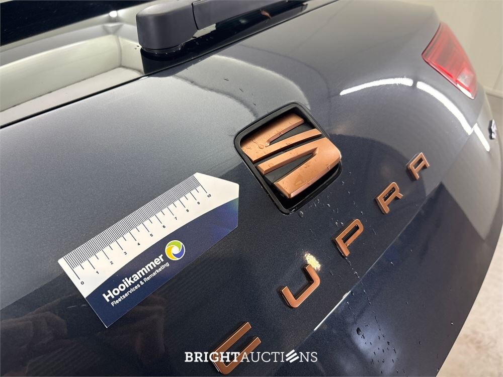 SEAT Leon ST 4DRIVE CUPRA Ultimate Edition 2.0 TSI 301pk 2020, X-831-JL