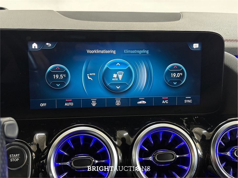 Mercedes-Benz EQA 25067 Business Solution AMG 67 kWh 2022 (Origineel-NL) EQA-Klasse, R-643-GX