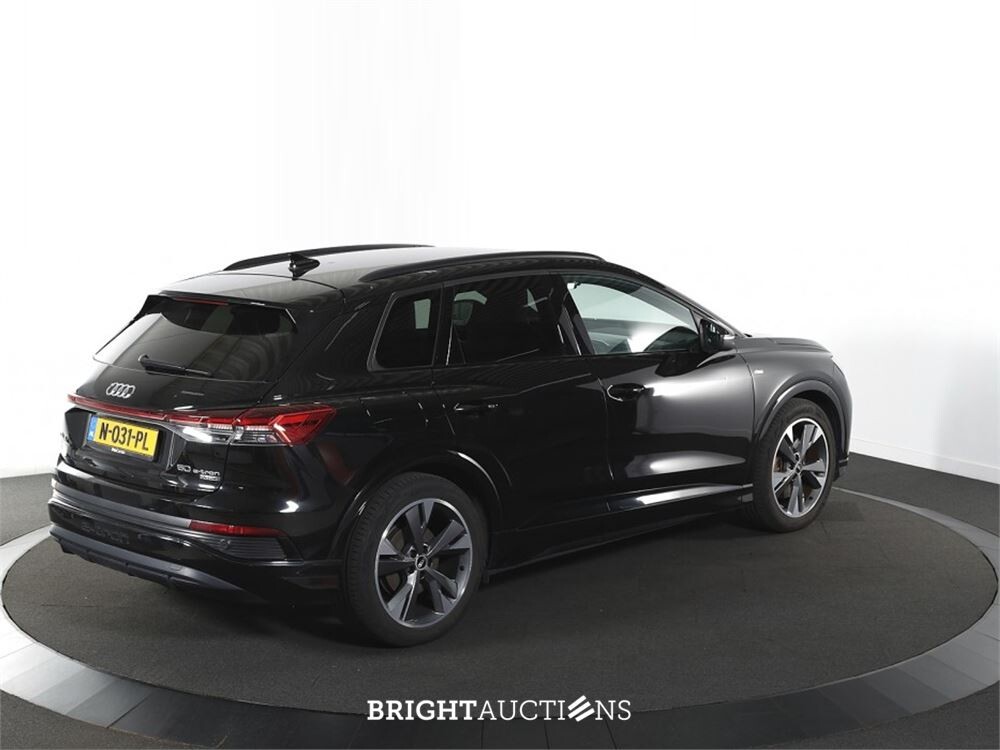 Audi Q4 50 Launch edition S Competition Quattro 77 kWh 2021 (Origineel-NL), N-031-PL