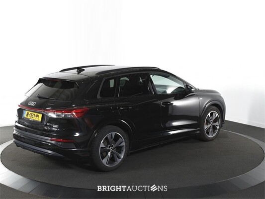 Audi Q4 50 Launch edition S Competition Quattro 77 kWh 2021 (Origineel-NL), N-031-PL