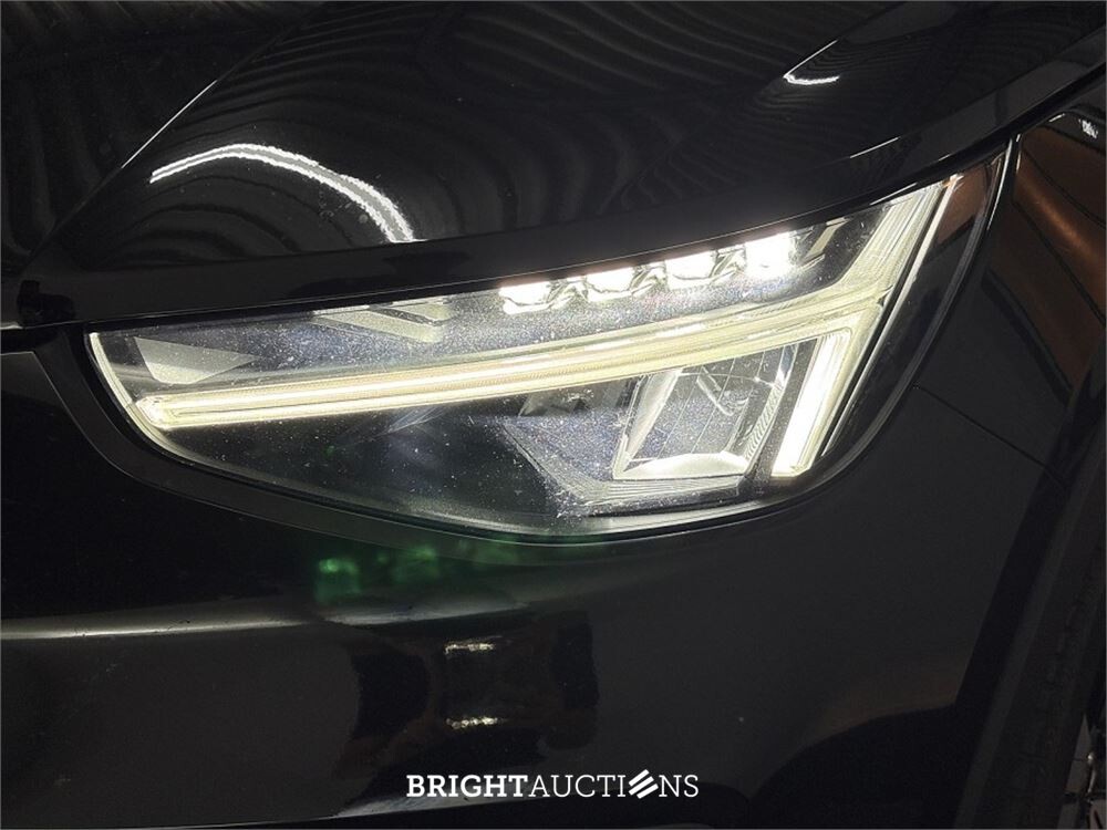 Volvo C40 Recharge Plus 69 kWh 2022 (Origineel-NL), R-732-KB