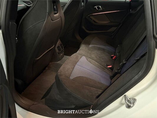BMW 220i Grand Coupe Exe-Edition 178pk 2022 (Origineel-NL) 2-Serie, N-931-XZ