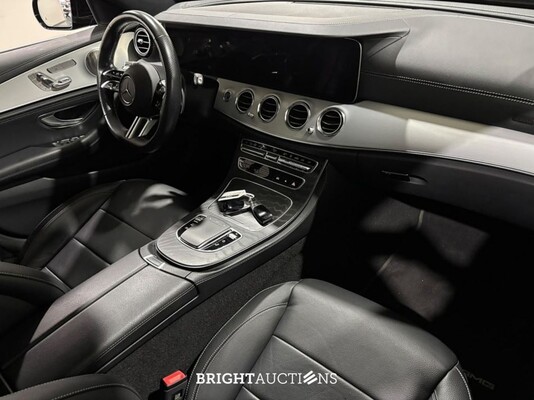 Mercedes-Benz e 300 e E-Klasse Estat AMG Line 333pk 2023 (Origineel-NL) E-klasse, T-538-VD