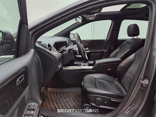 Mercedes-Benz B180d Launch Edition Premium 116pk 2019 B-klasse, L-741-HP