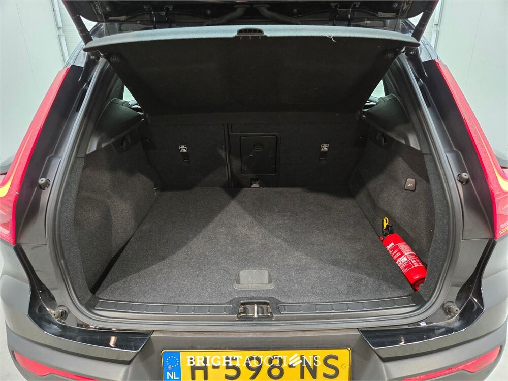 Volvo XC40 T3 Momentum Pro 1.5 163pk 2020 (Origineel-NL), H-598-NS