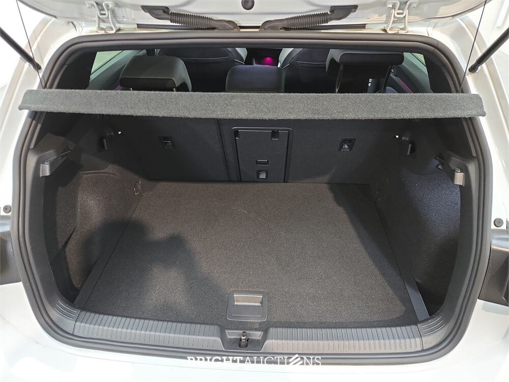 Volkswagen Golf eTSI R-Line Business 1.5 150pk 2021, L-166-LH