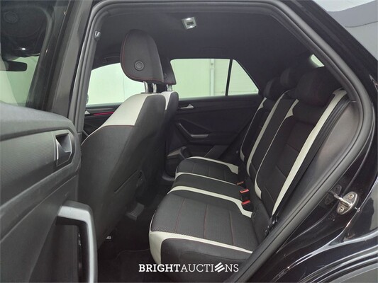 Volkswagen T-Roc Sport Business R 1.5 TSI 150pk 2019, K-189-NZ