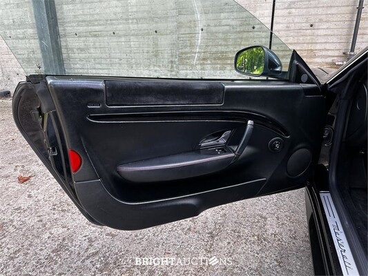 Maserati GranTurismo S 4.7 V8 440pk 2009