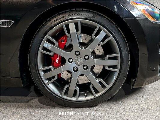 Maserati GranTurismo S 4.7 V8 440pk 2009