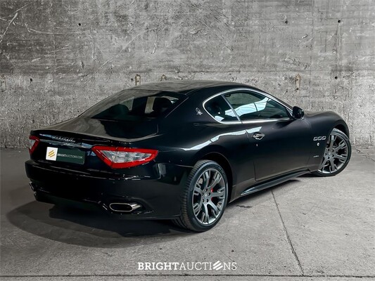 Maserati GranTurismo S 4.7 V8 440pk 2009