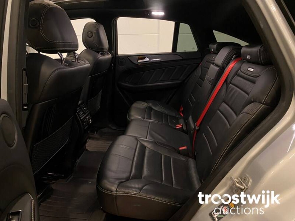 Mercedes-Benz GLE63 Coupé AMG Car