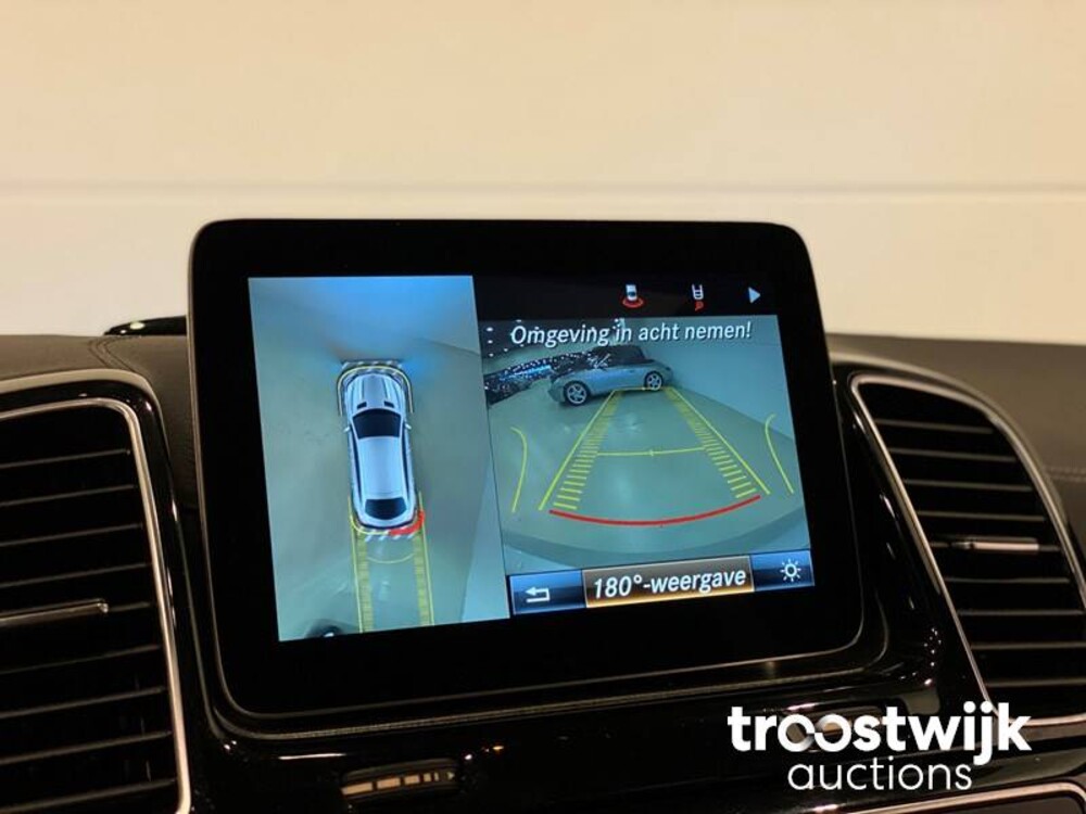 Mercedes-Benz GLE63 Coupé AMG Car