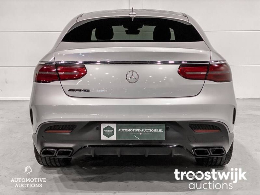 Mercedes-Benz GLE63 Coupé AMG Car